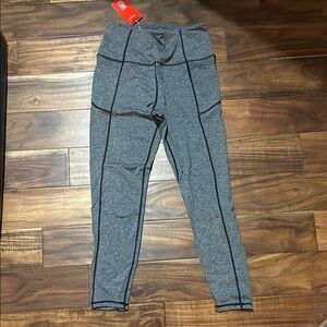 Gray Contrast Seam Leggings with Pockets NWT